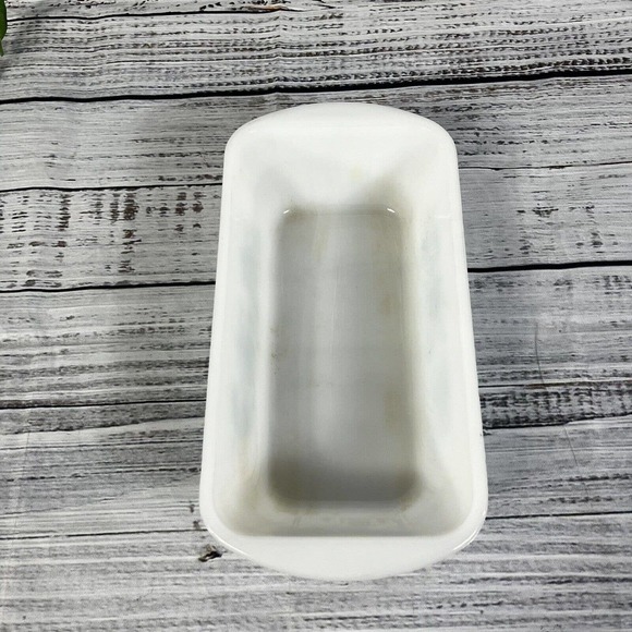 Vintage GLASBAKE Loaf Pan White Blue Flowers Milk Glass BLUE THISTLE J-522 - Picture 10 of 11